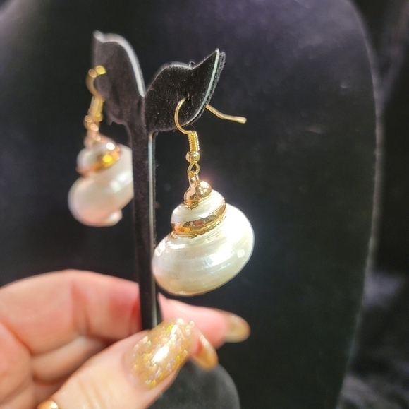 0288. What else will you need at the Cabana!! - Picture 3 of 15